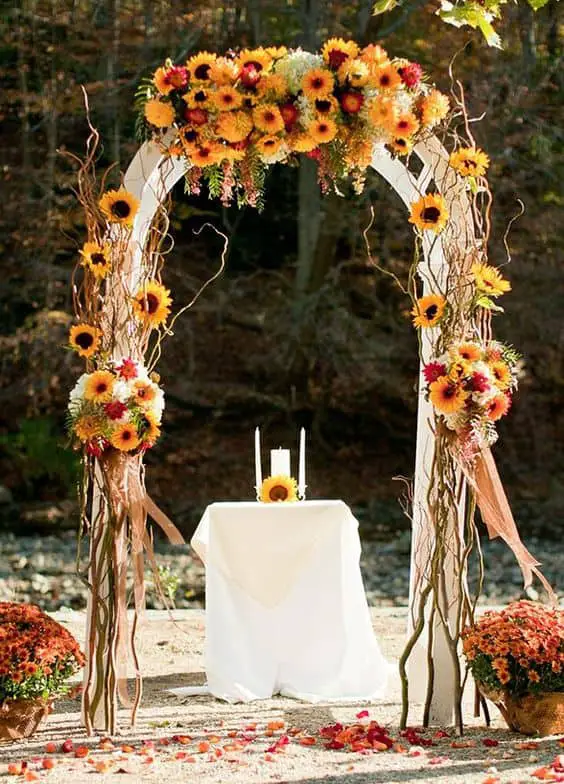 Small Wedding Ideas On Fall